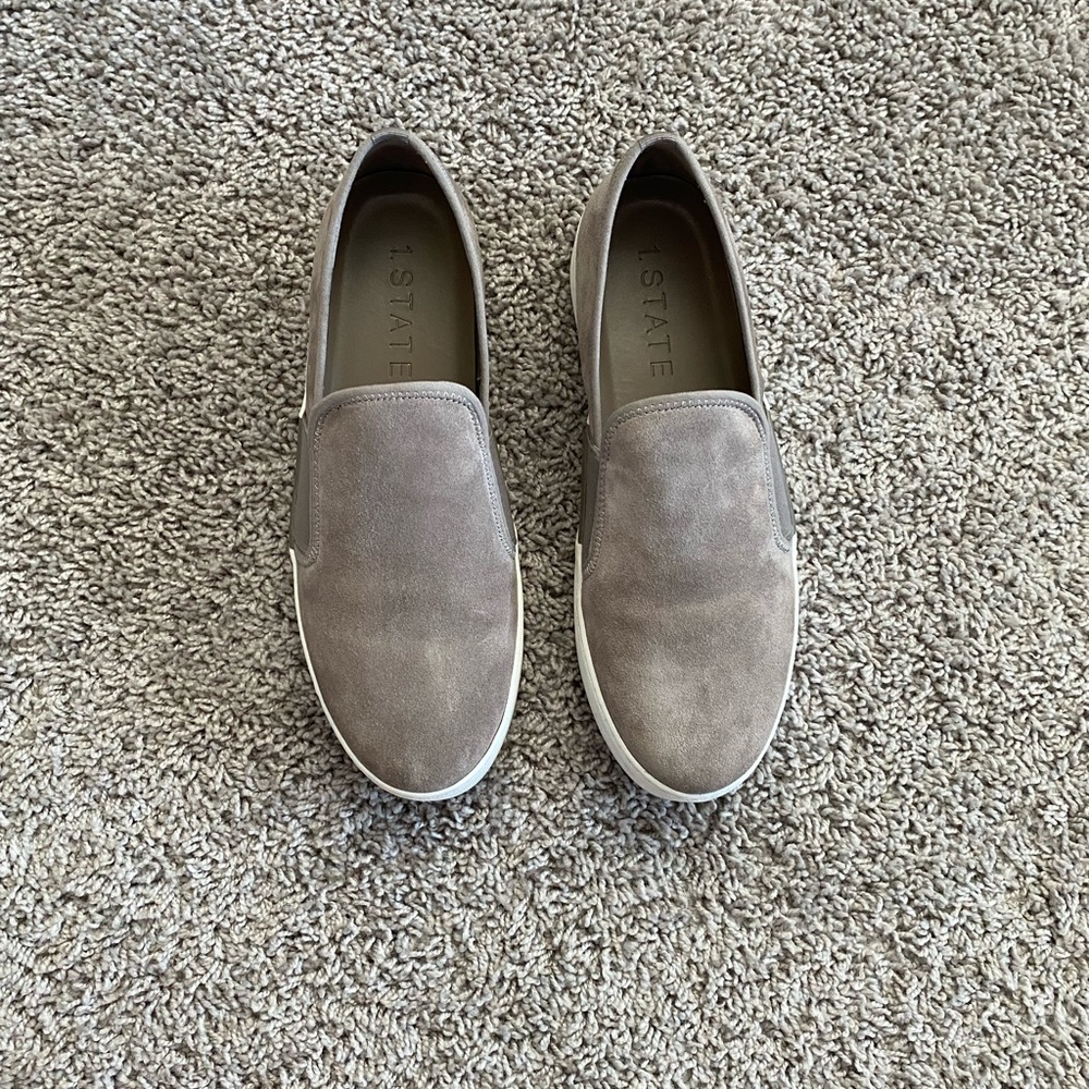 Slip on sneakers